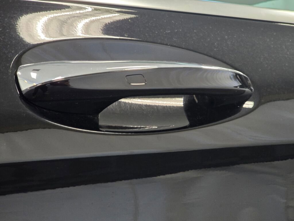 Used 2022 Mercedes-Benz GLC 300 GLC 300 image 29