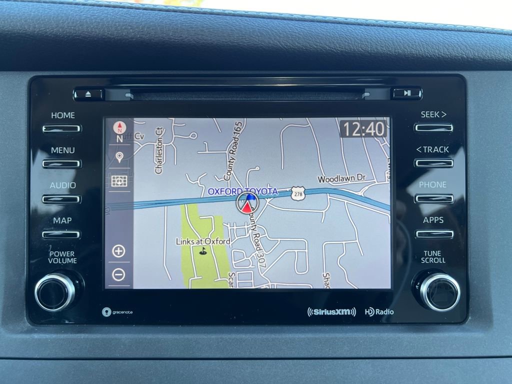 Used 2020 Toyota Sienna XLE w/ XLE Navigation Package image 22