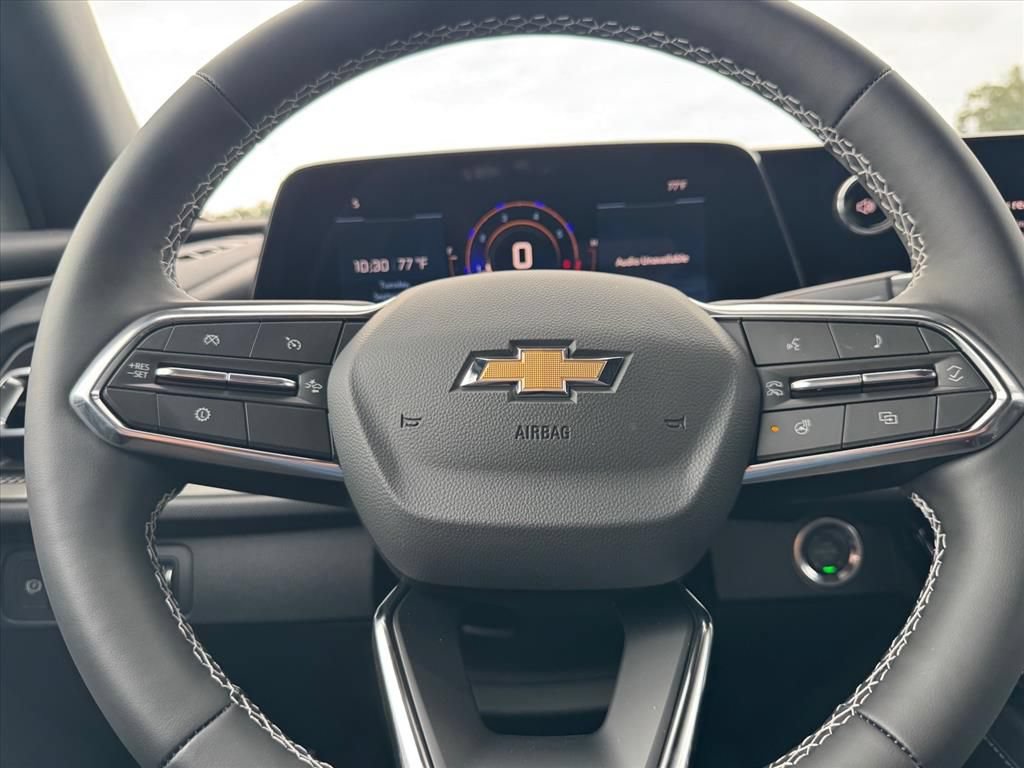 New 2027 Chevrolet Traverse LT FWD image 13