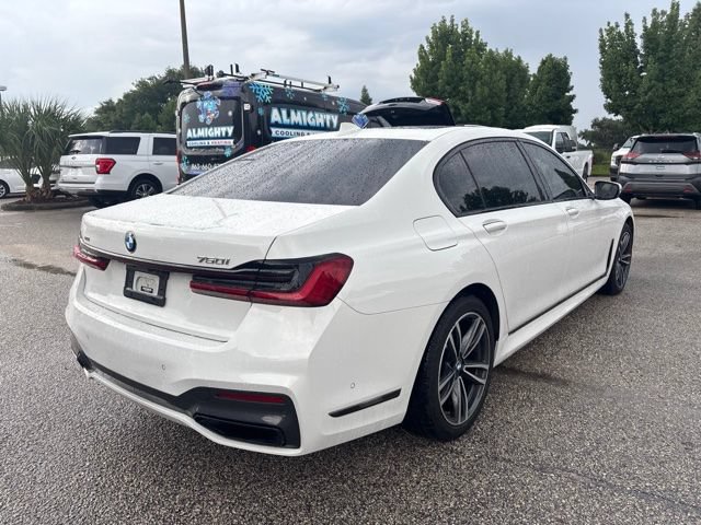 Used 2022 BMW 750i xDrive w/ Executive Package AWD/4WD image 5