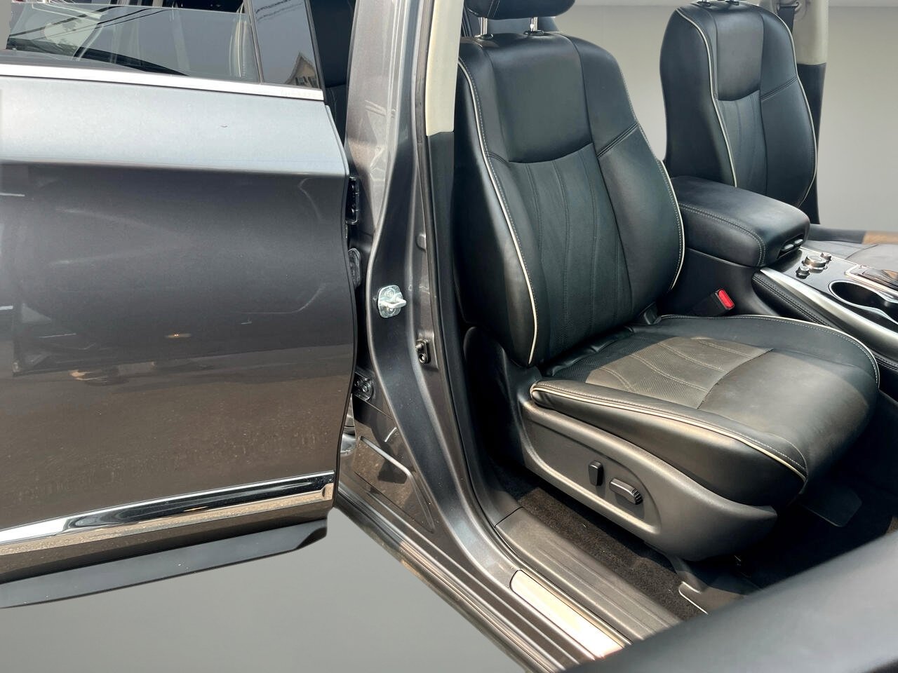 Used 2019 INFINITI QX60 Luxe w/ Essential Package image 20