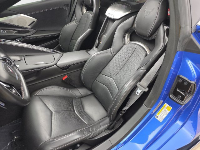 Used 2021 Chevrolet Corvette Stingray Preferred Cpe w/ Z51 Performance Package RWD image 15