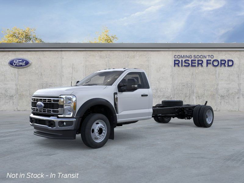 New 2026 Ford F450 4x4 Regular Cab Super Duty image 1