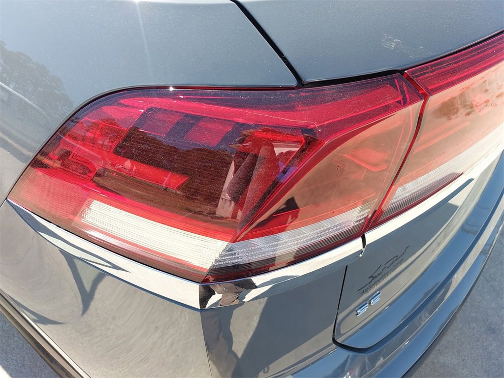 New 2025 Volkswagen Atlas Cross Sport SE image 27