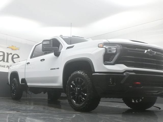 New 2026 Chevrolet Silverado 2500 LTZ AWD/4WD image 3