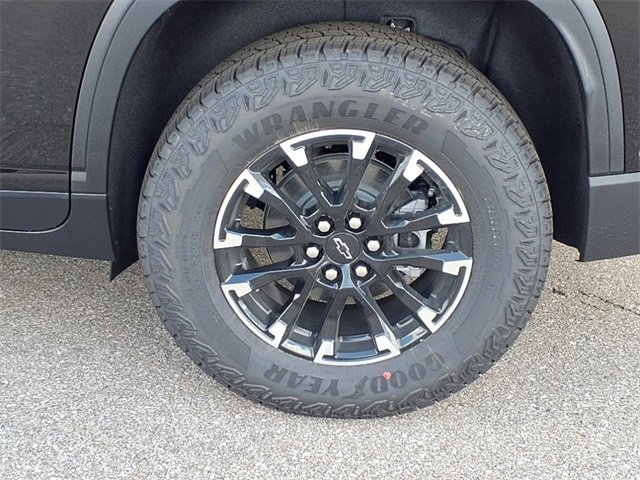 New 2026 Chevrolet Traverse Z71 w/ Enhanced Driving Package image 6