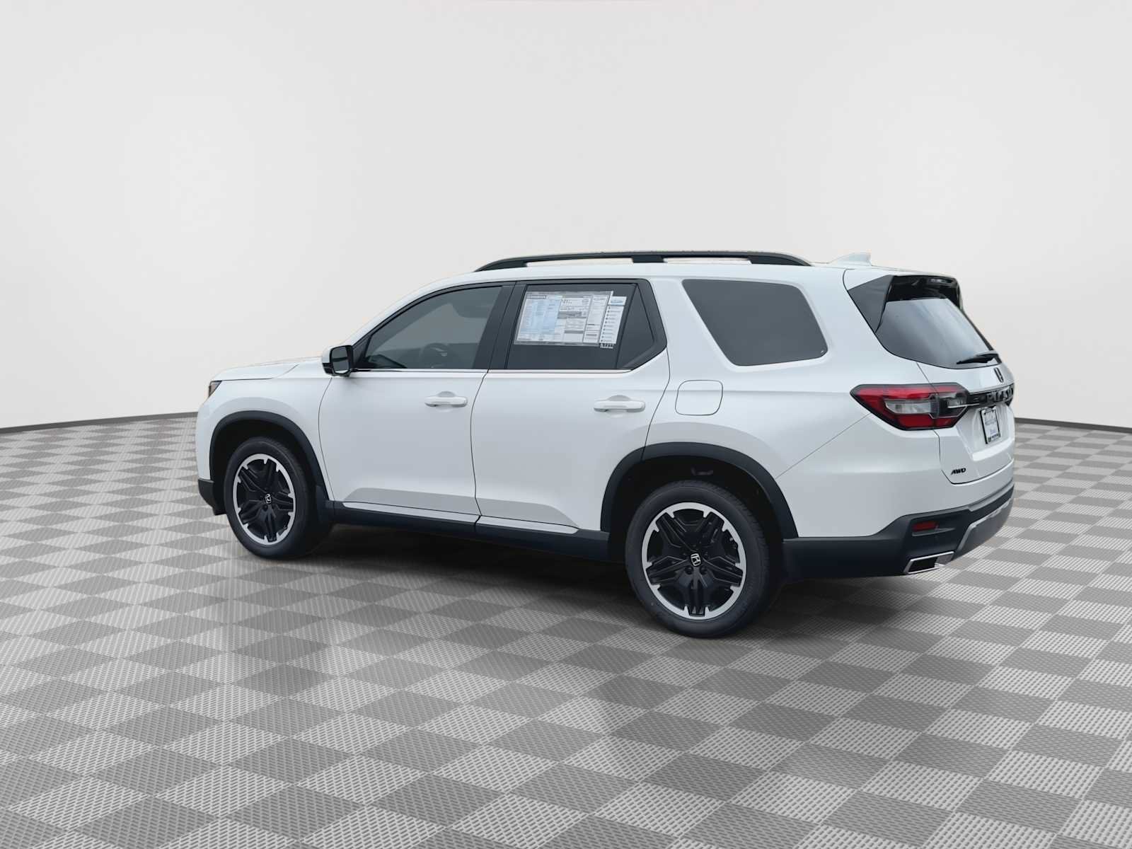 New 2026 Honda Pilot Touring S image 6