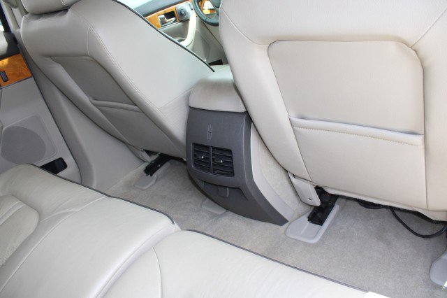 Used 2015 Lincoln MKX FWD w/ Equipment Group 102A image 14