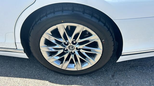 Used 2018 Lexus LS 500 w/ Interior Upgrade Package RWD image 6