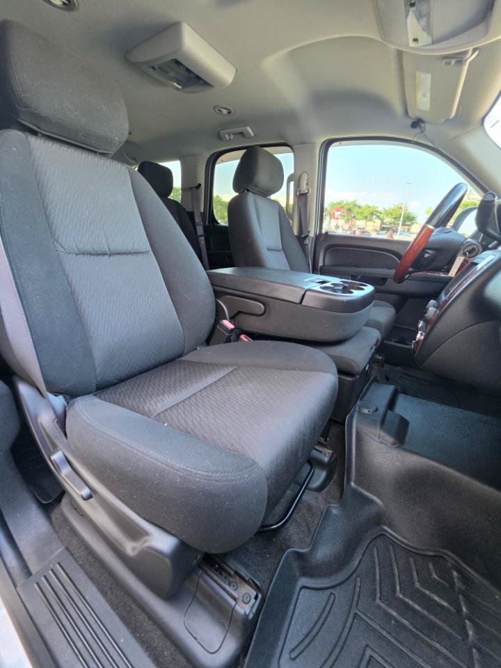 Used 2013 Chevrolet Tahoe LS w/ Convenience Package AWD/4WD image 13