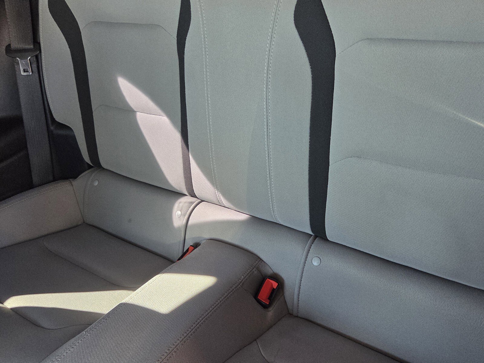 Used 2018 Chevrolet Camaro LT w/ Technology Package image 5