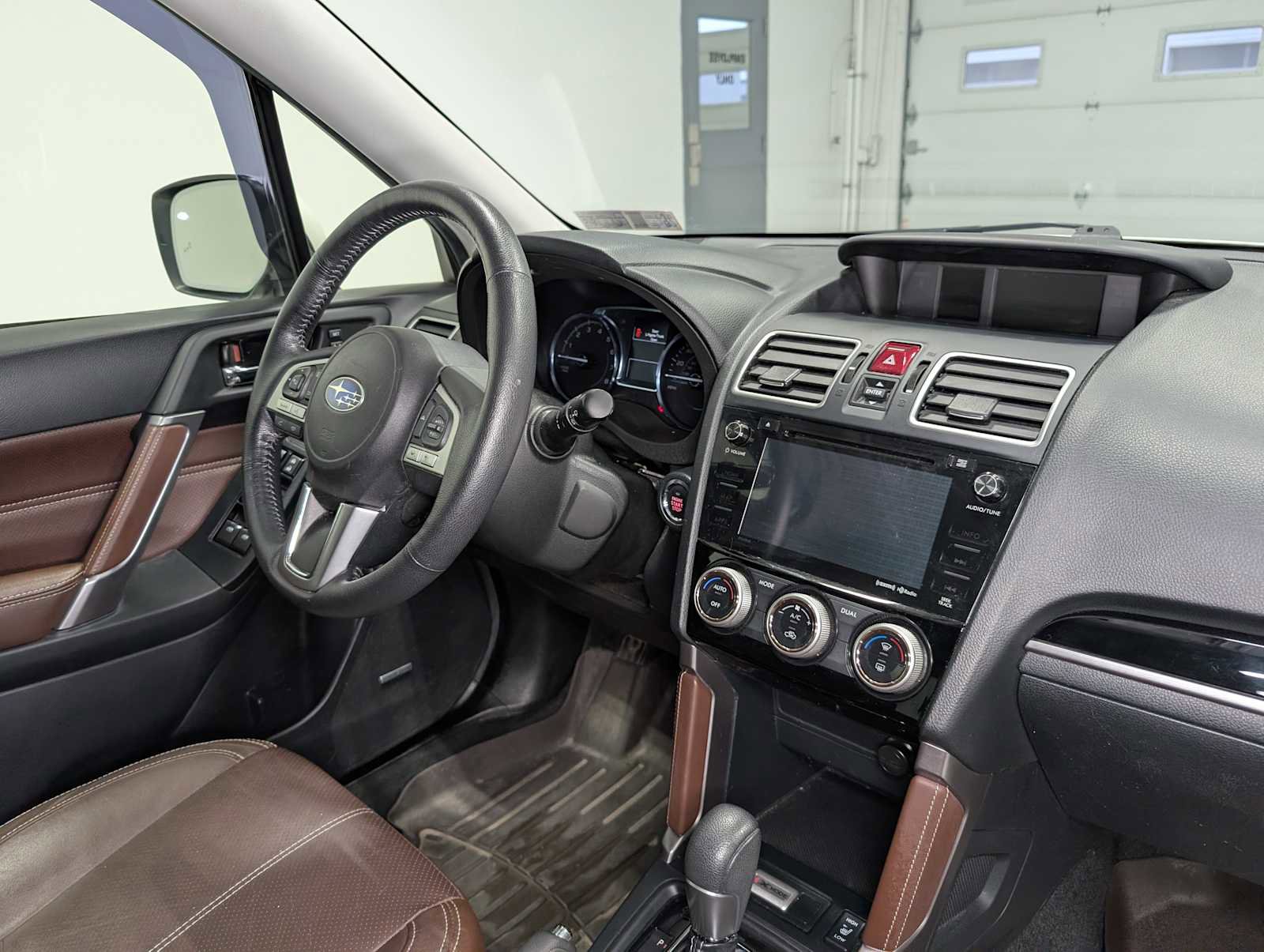 Used 2018 Subaru Forester 2.5i Touring w/ Popular Package #3B image 42