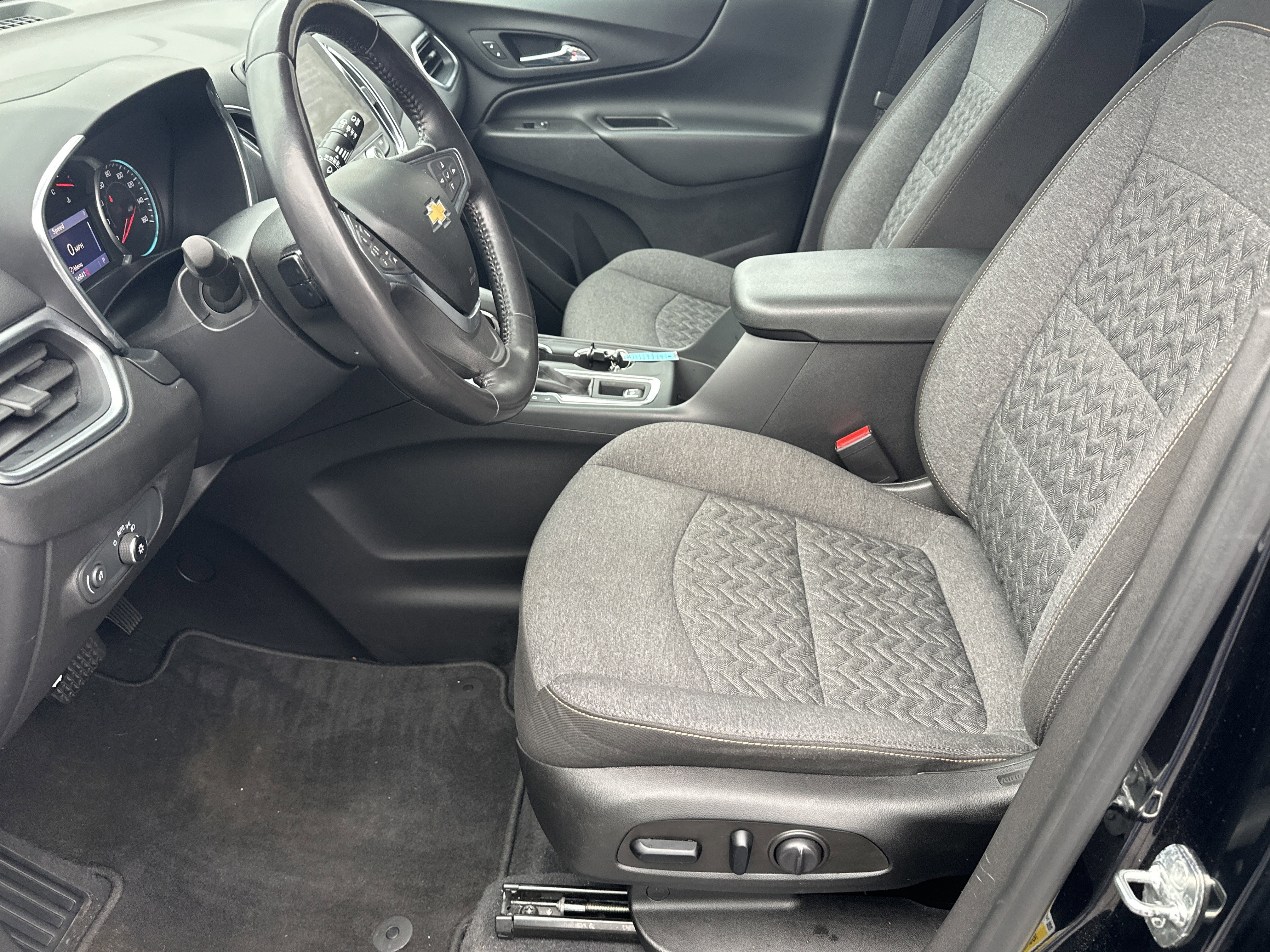 Certified 2022 Chevrolet Equinox LT image 9