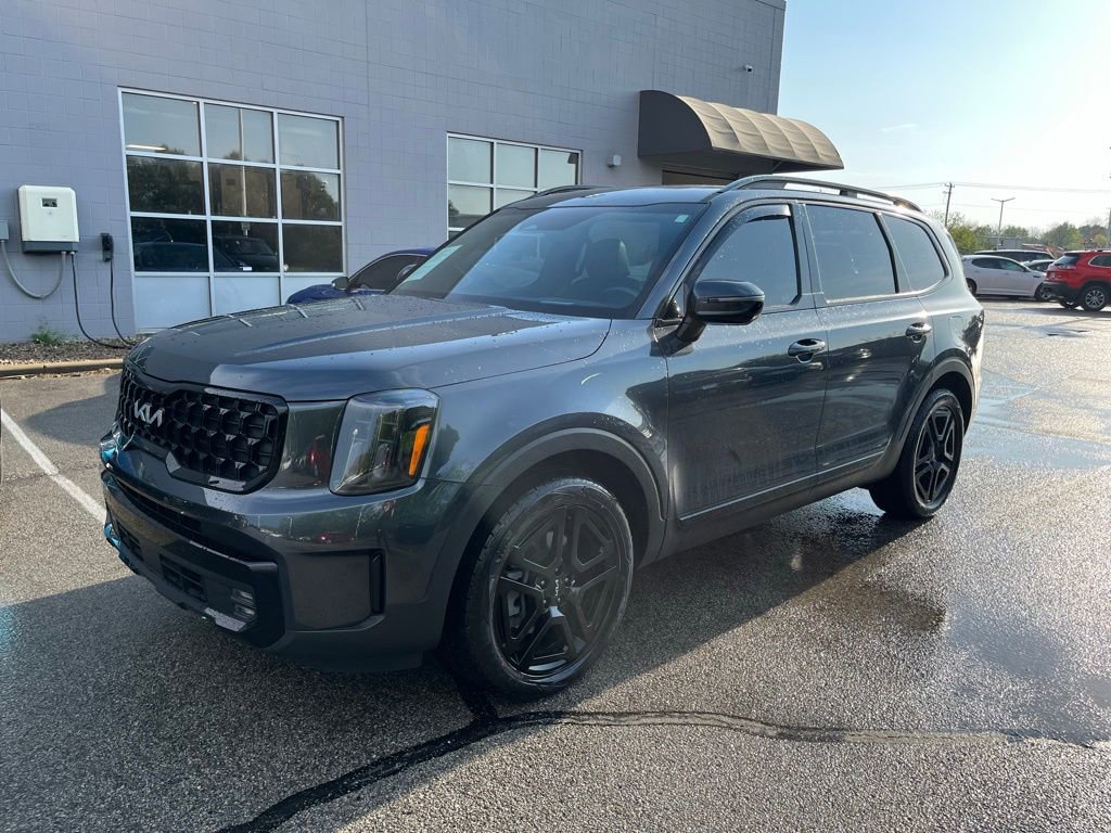 Used 2024 Kia Telluride SX Prestige X-Line AWD/4WD image 3