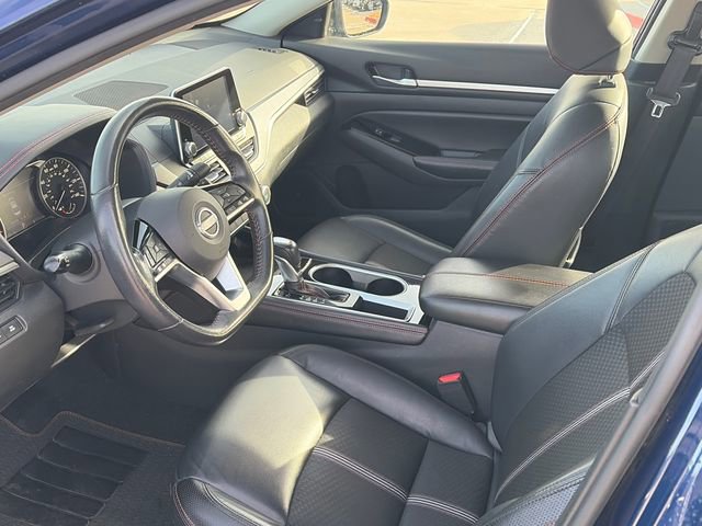 Used 2024 Nissan Altima 2.5 SR image 17