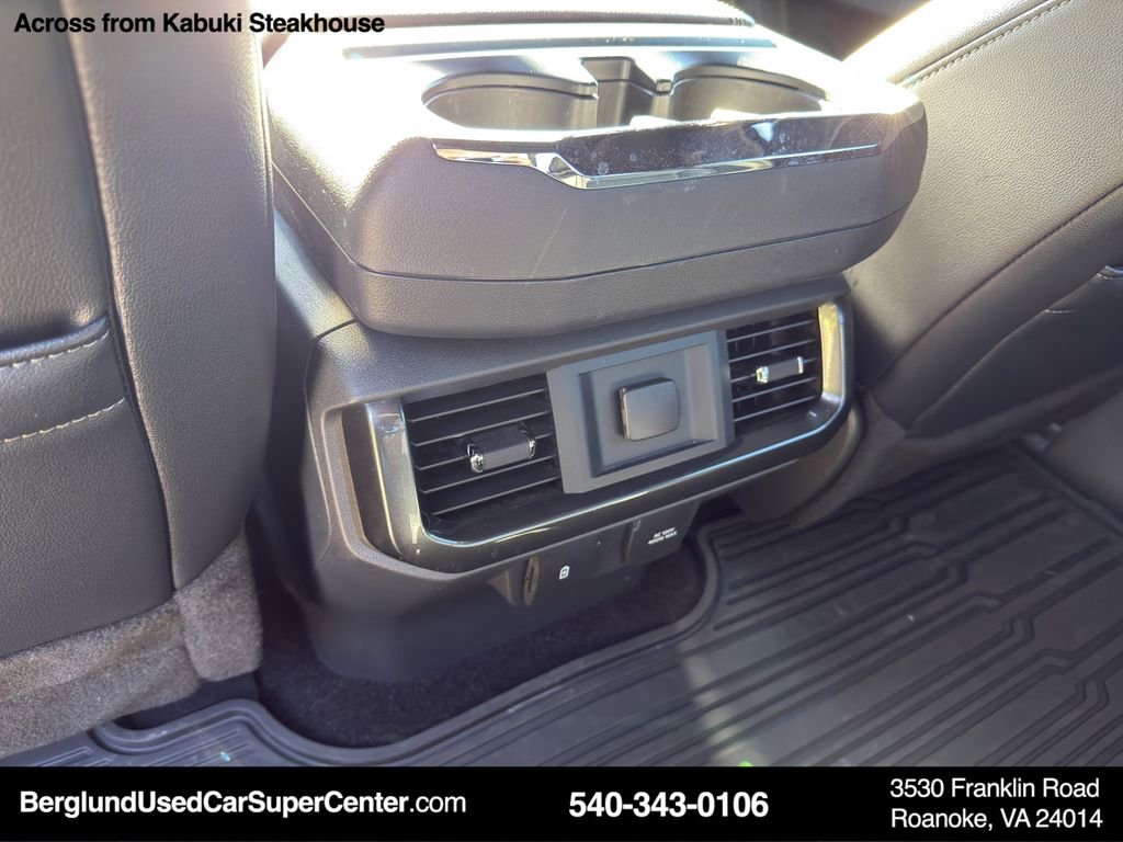 Used 2022 Ford F150 Lariat image 29