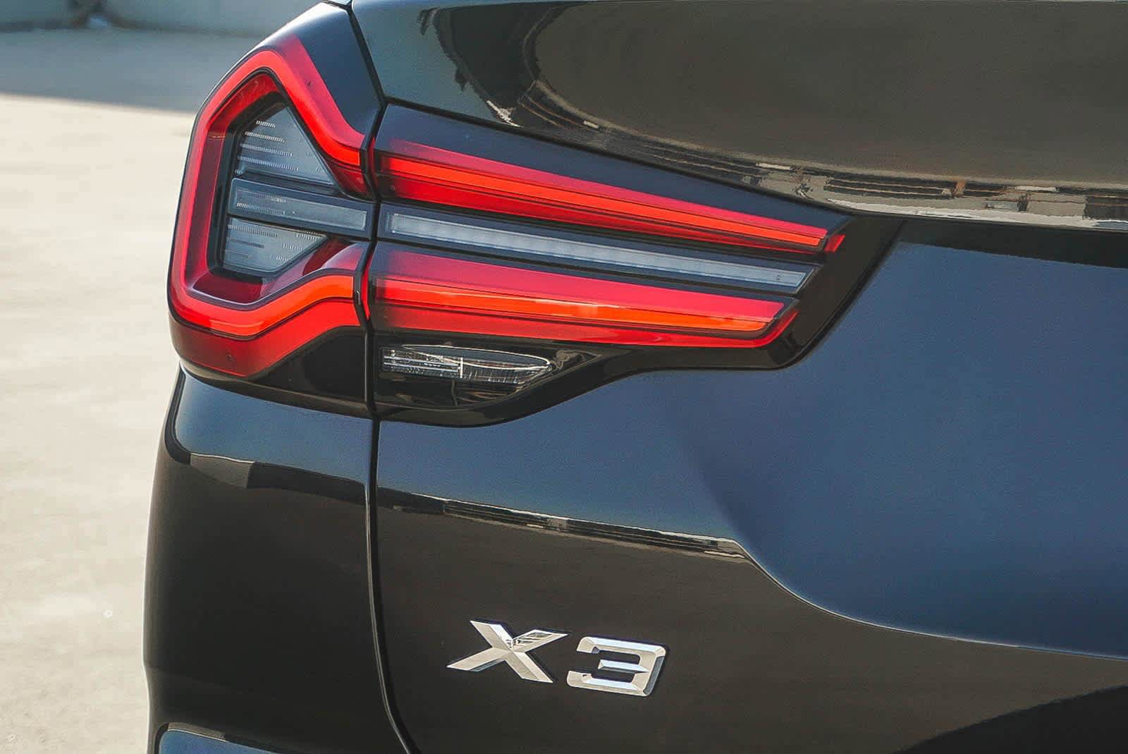 Used 2024 BMW X3 sDrive30i w/ Convenience Package w/ZPA RWD image 11
