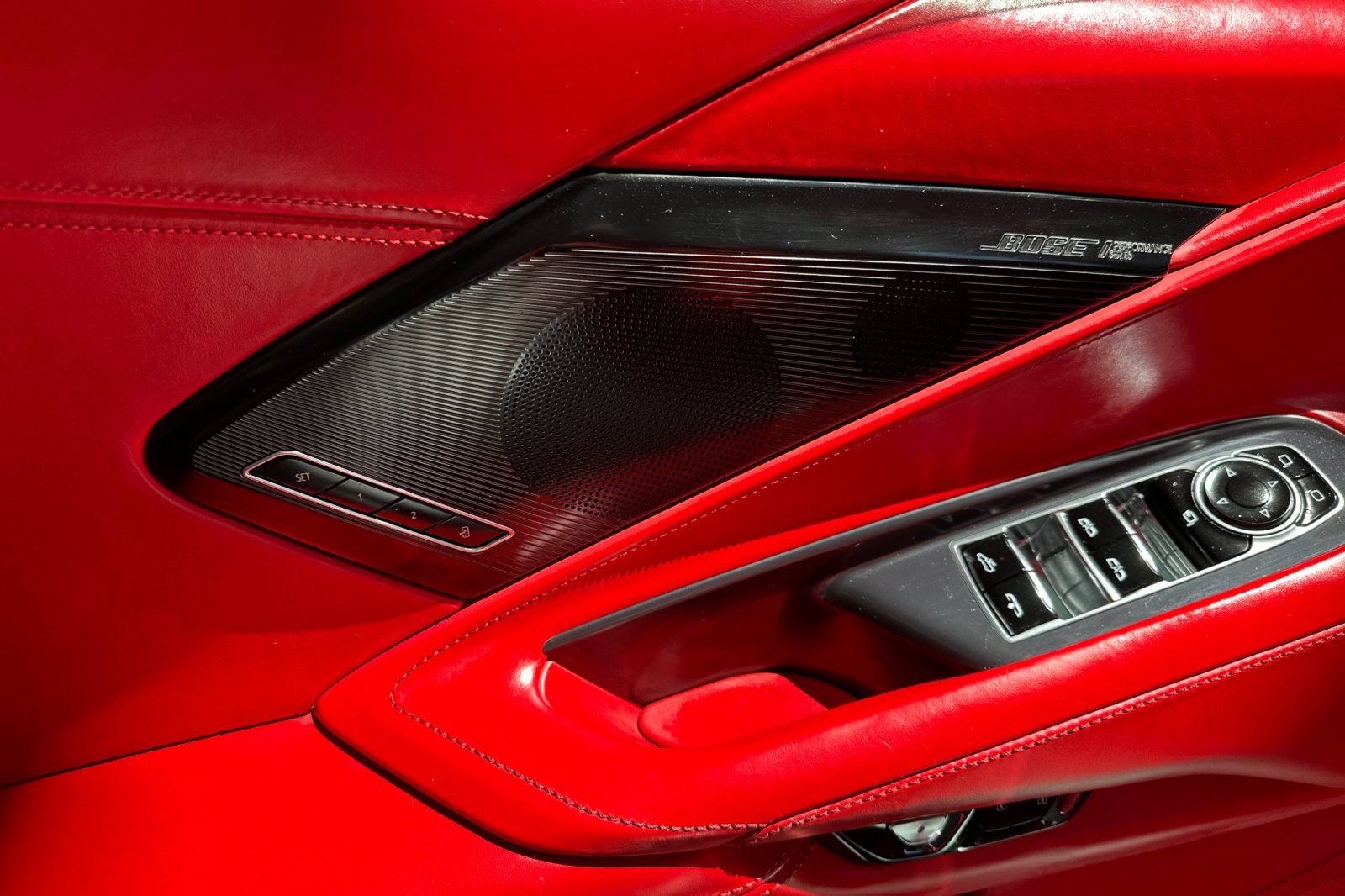 Used 2023 Chevrolet Corvette Stingray Premium Conv w/ Z51 Performance Package RWD image 11