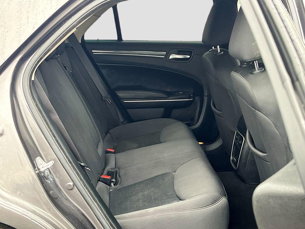 Used 2020 Chrysler 300 Touring w/ Sport Appearance Package image 24