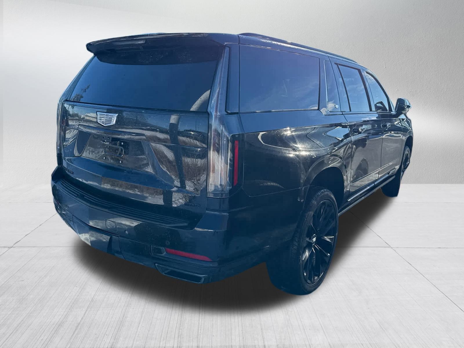 Used 2026 Cadillac Escalade ESV Platinum Sport w/ LPO, ONYX Package image 7