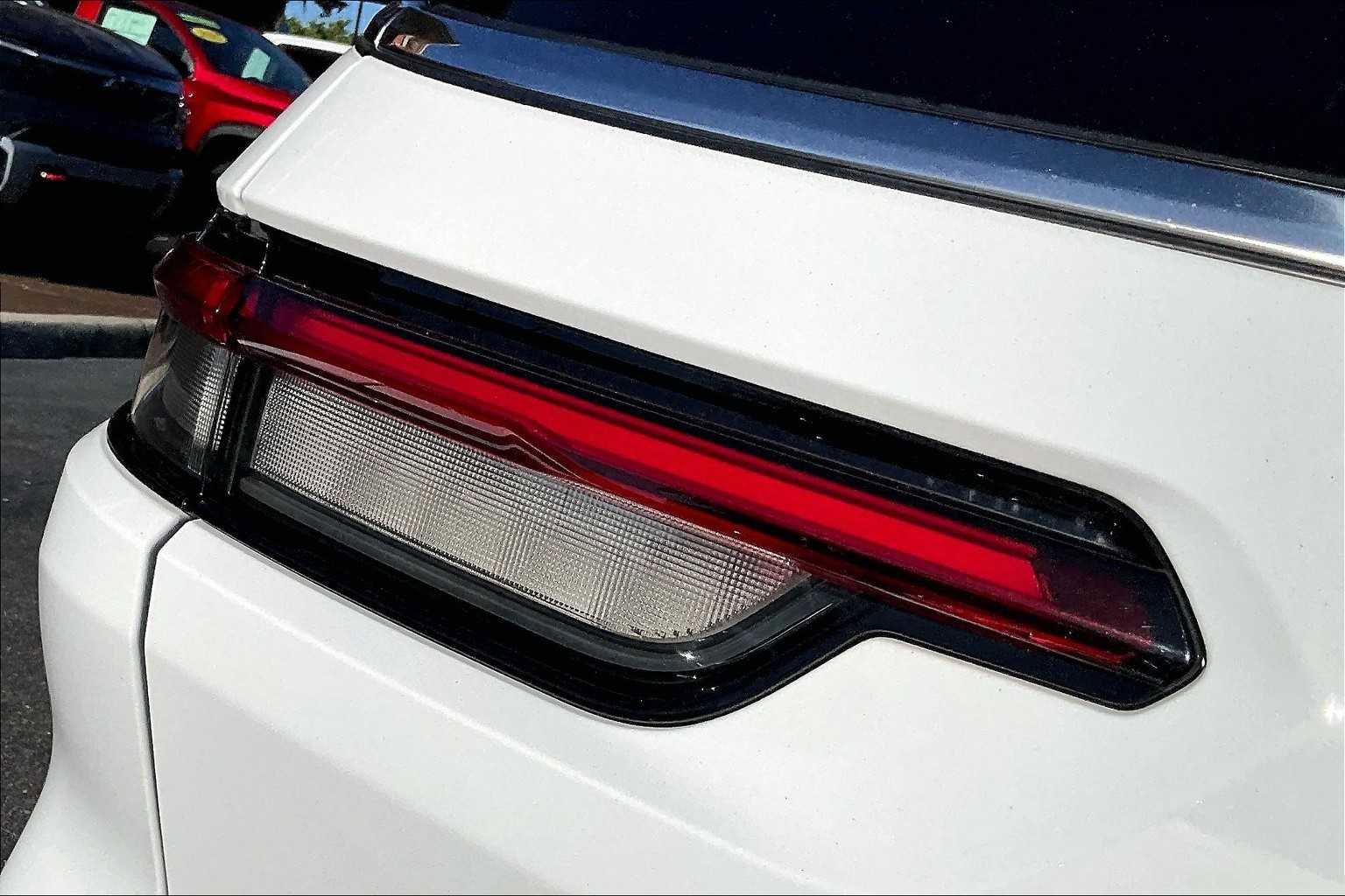 Used 2021 Jeep Grand Cherokee L Limited image 29