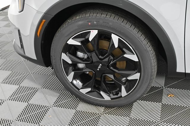 New 2025 Kia Sorento EX w/ Panoramic Sunroof Package image 5