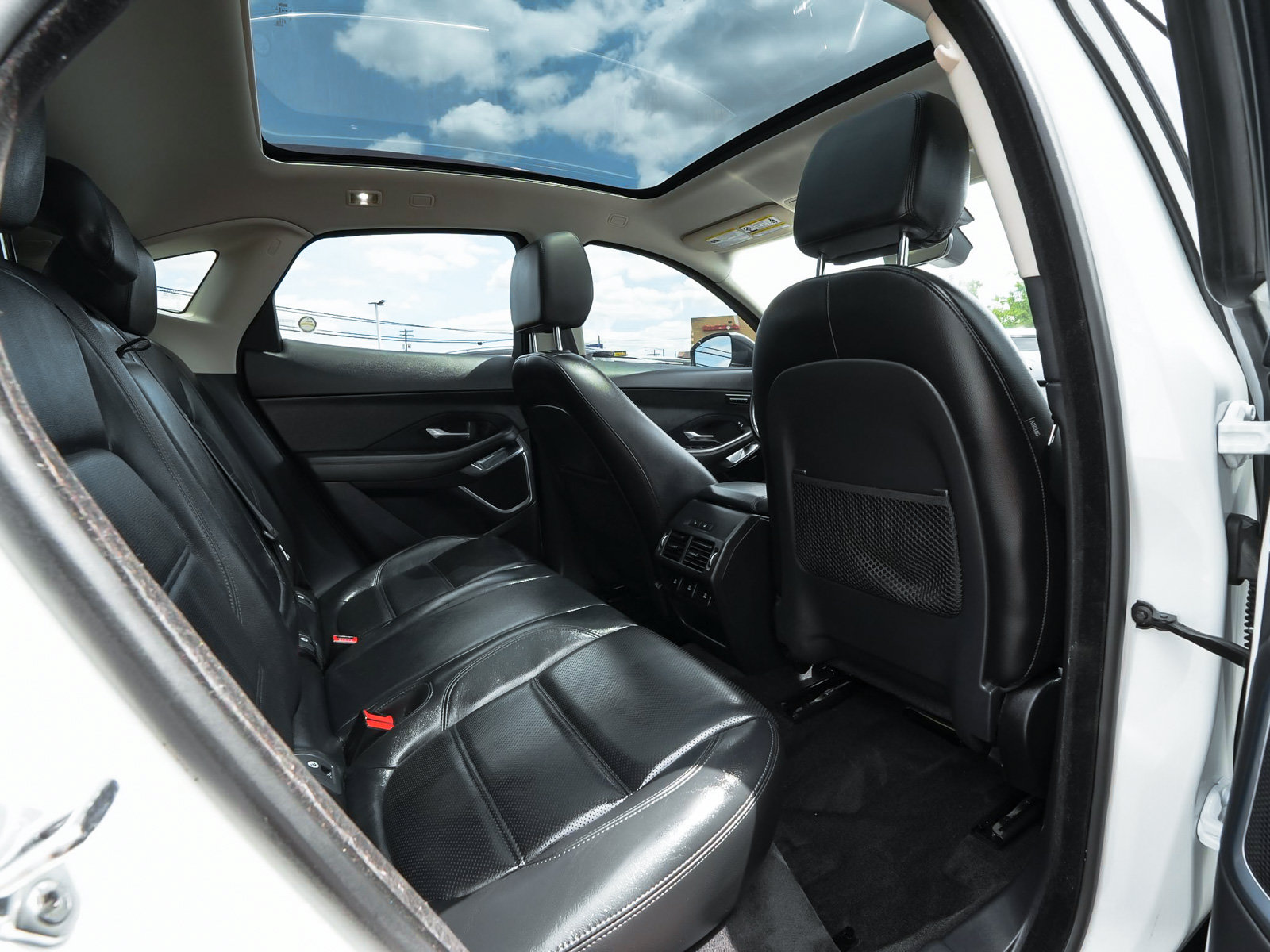 Used 2020 Jaguar E-PACE SE AWD/4WD image 39