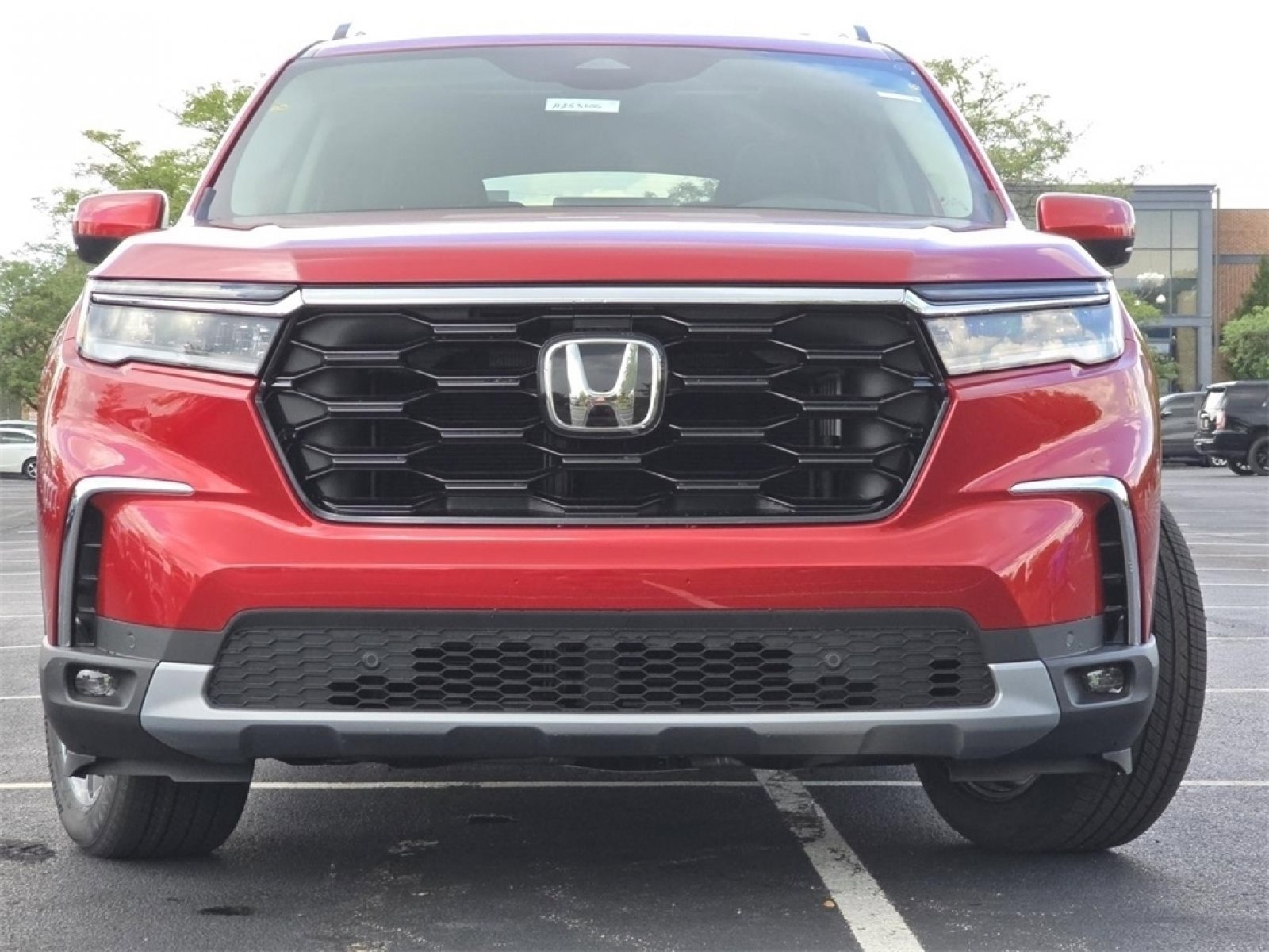 New 2025 Honda Pilot Touring image 18