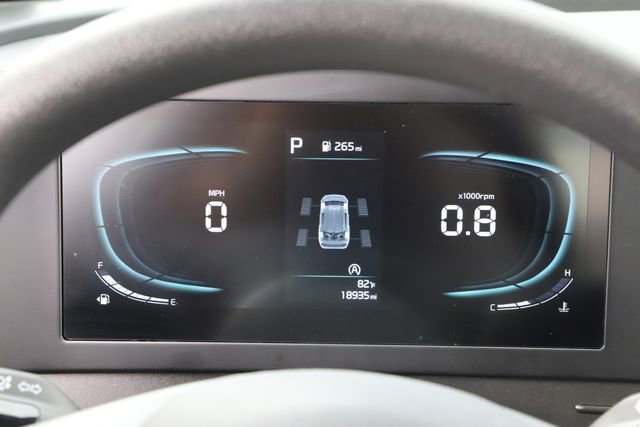 Used 2025 Kia Sportage LX image 19