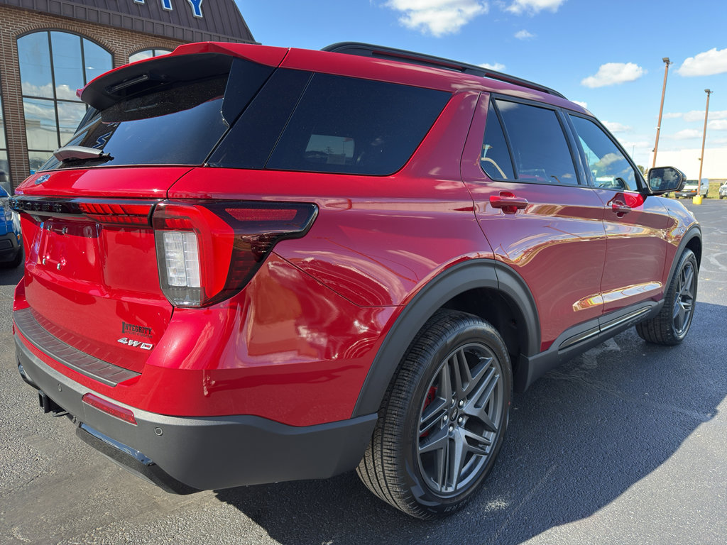 New 2025 Ford Explorer ST-Line w/ Premium Package image 8