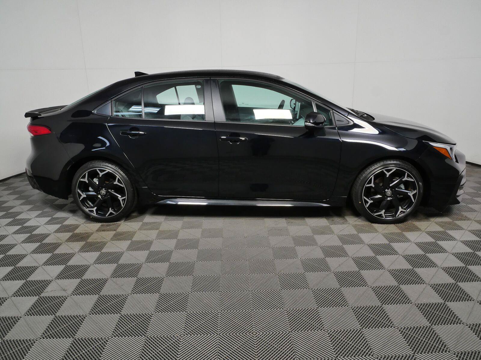 Used 2025 Toyota Corolla FX w/ Convenience Package FWD image 2