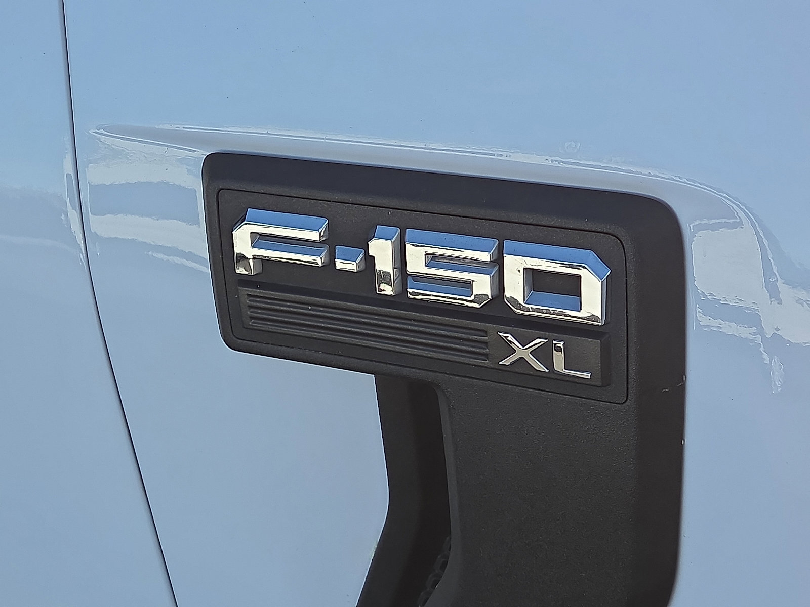 Used 2021 Ford F150 XL w/ Equipment Group 101A High image 8