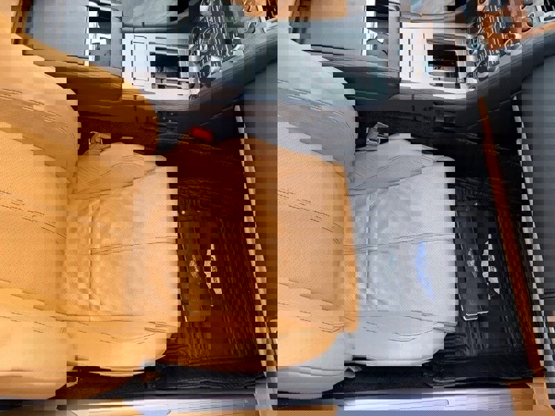 Used 2009 Aston Martin DB9 Volante image 19