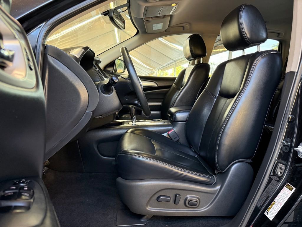 Used 2017 Nissan Pathfinder SL FWD image 19