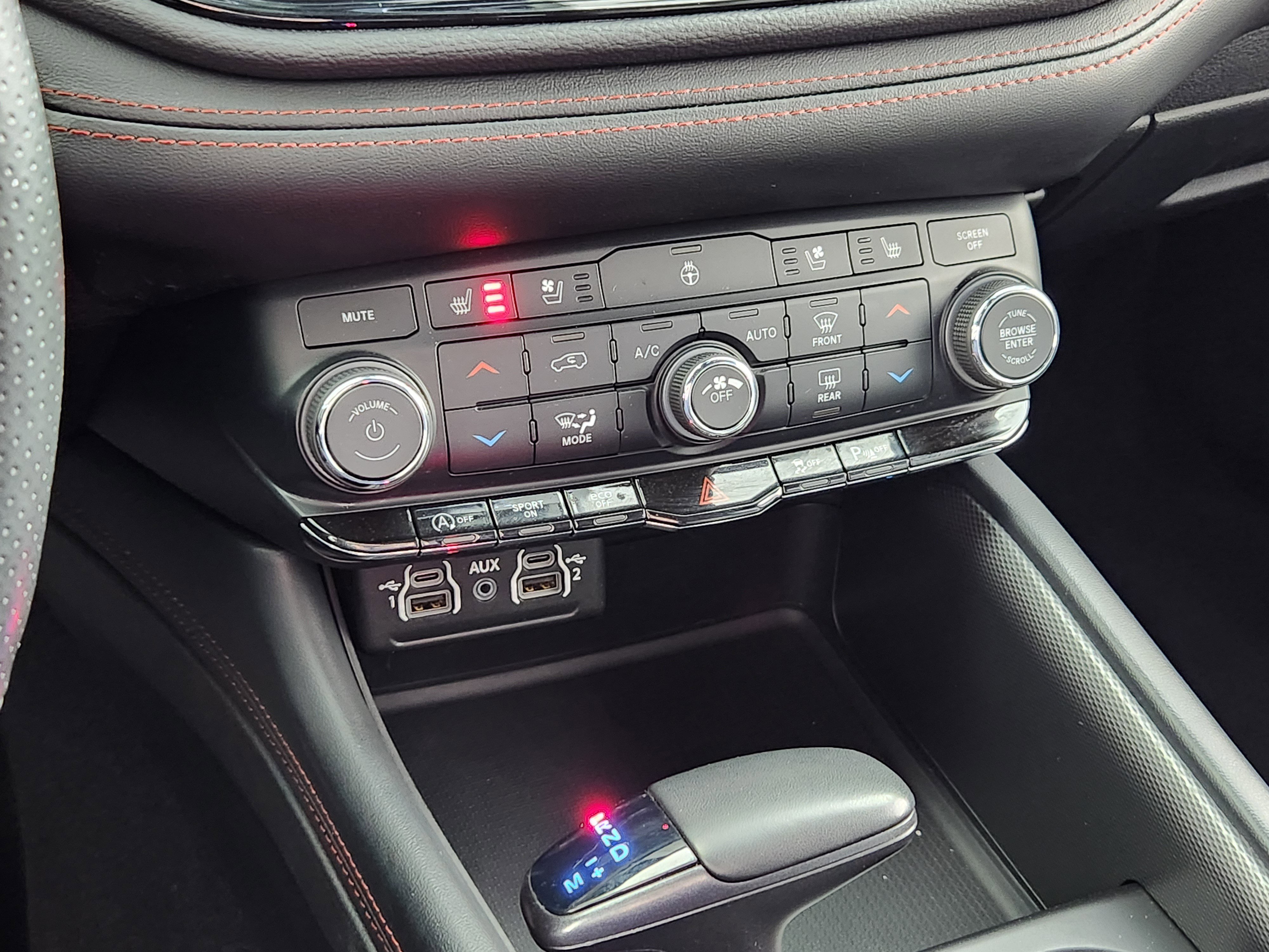 Used 2024 Dodge Durango GT AWD/4WD image 24
