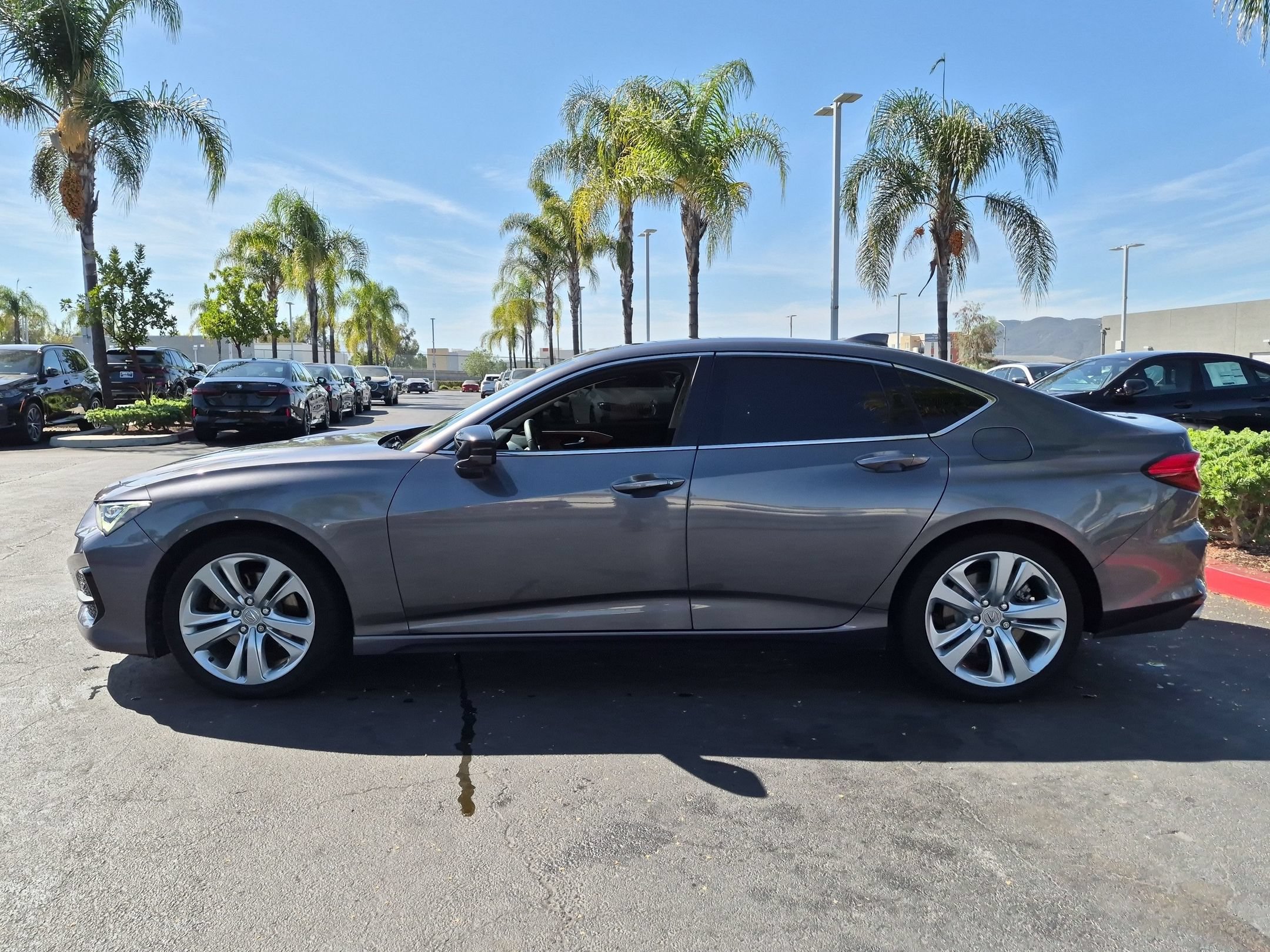 Used 2021 Acura TLX w/ Technology Package FWD image 6