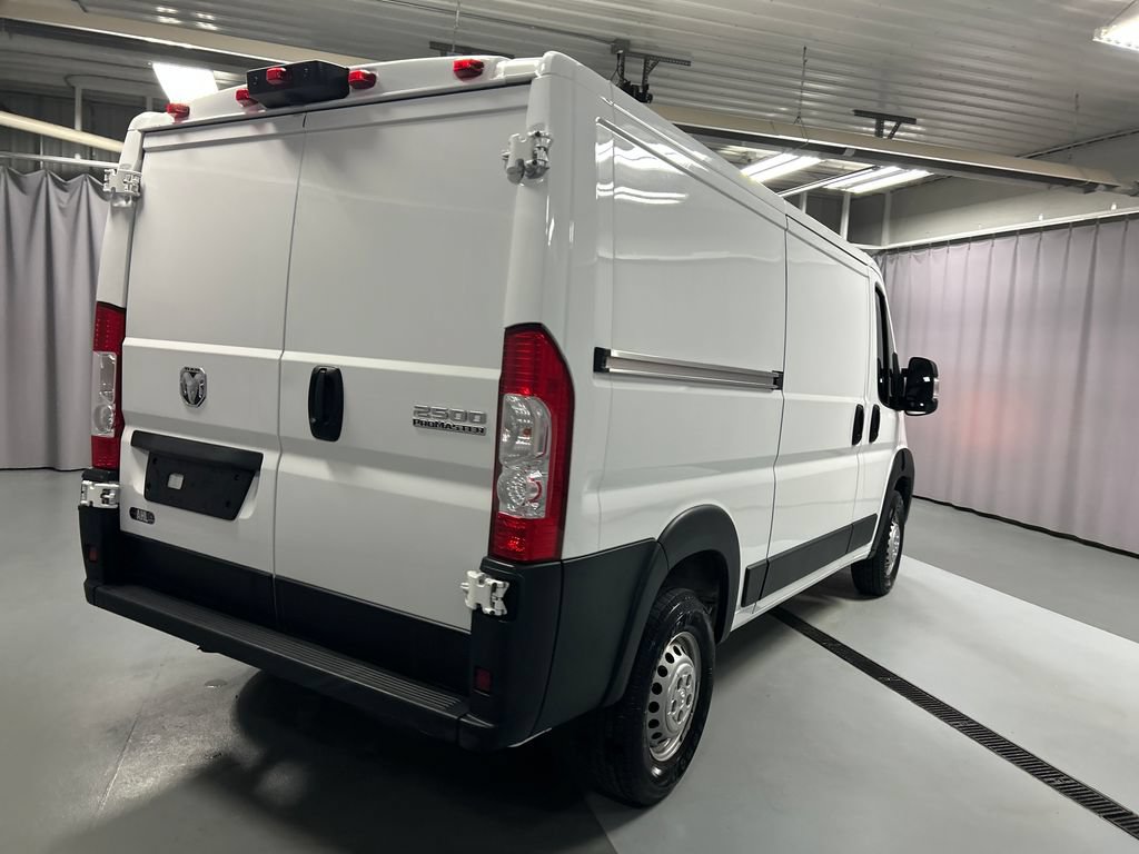 Used 2025 RAM ProMaster 2500 w/ Convenience Group FWD image 7
