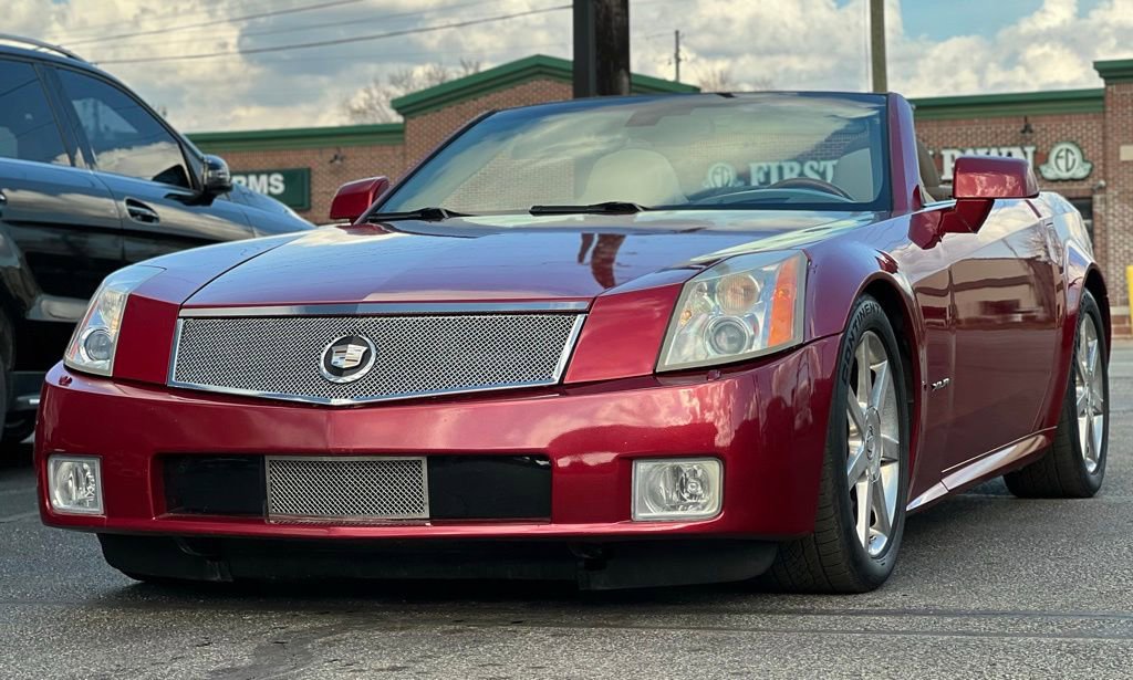 Used 2005 Cadillac XLR Base image 13