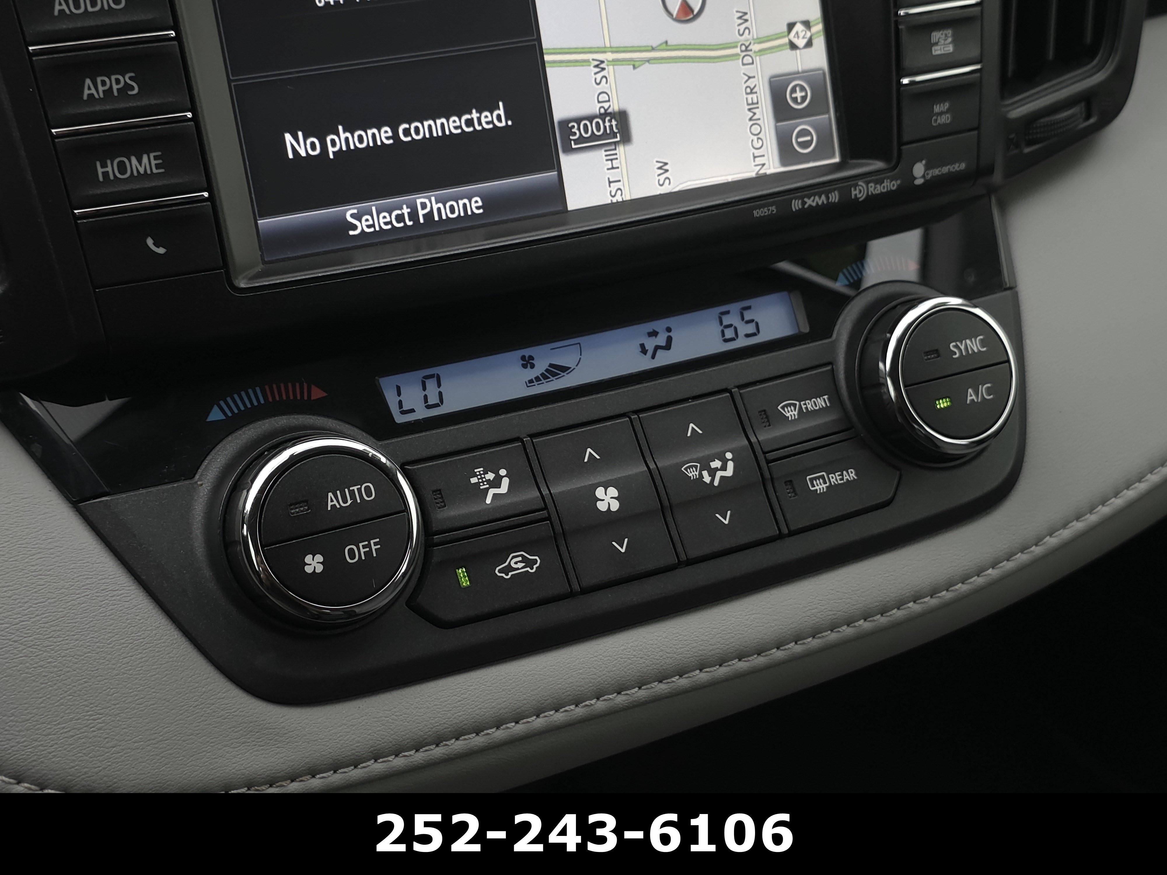 Used 2016 Toyota RAV4 XLE FWD image 17