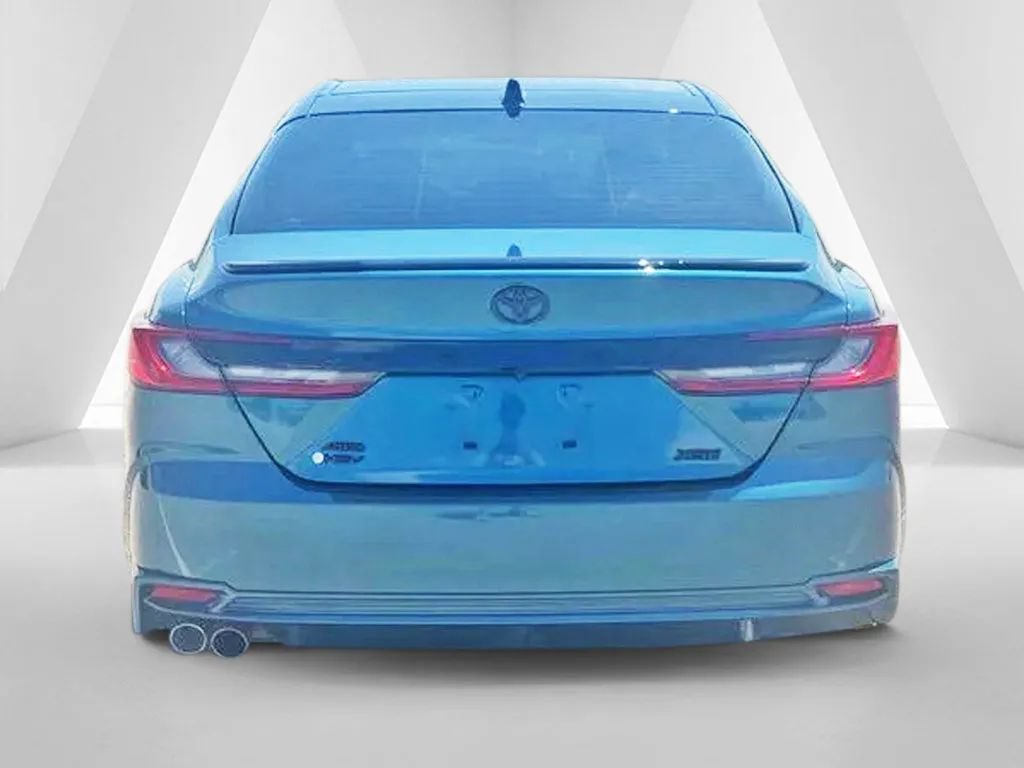 Used 2025 Toyota Camry XSE w/ Premium Package AWD/4WD image 6