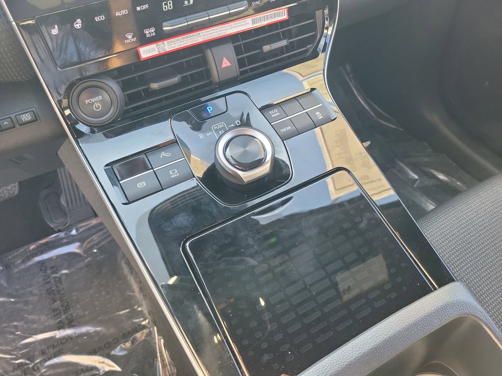 Used 2024 Toyota bZ4X XLE w/ Weather Package image 32