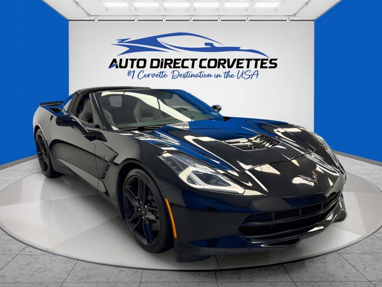 Used 2016 Chevrolet Corvette Stingray Coupe w/ Carbon Flash Badge Package RWD image 3