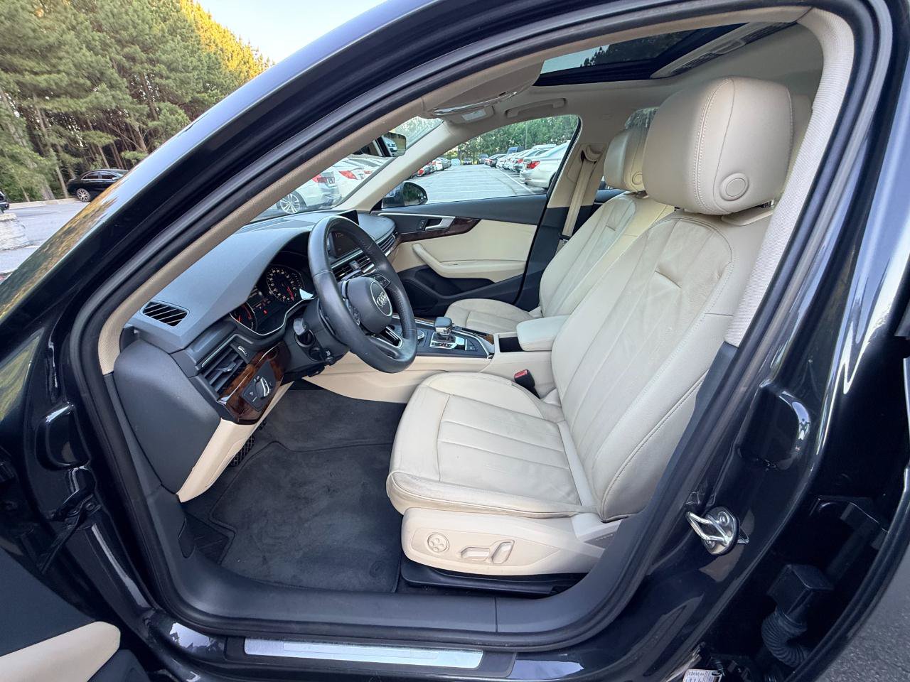 Used 2019 Audi A4 2.0T Premium FWD image 9