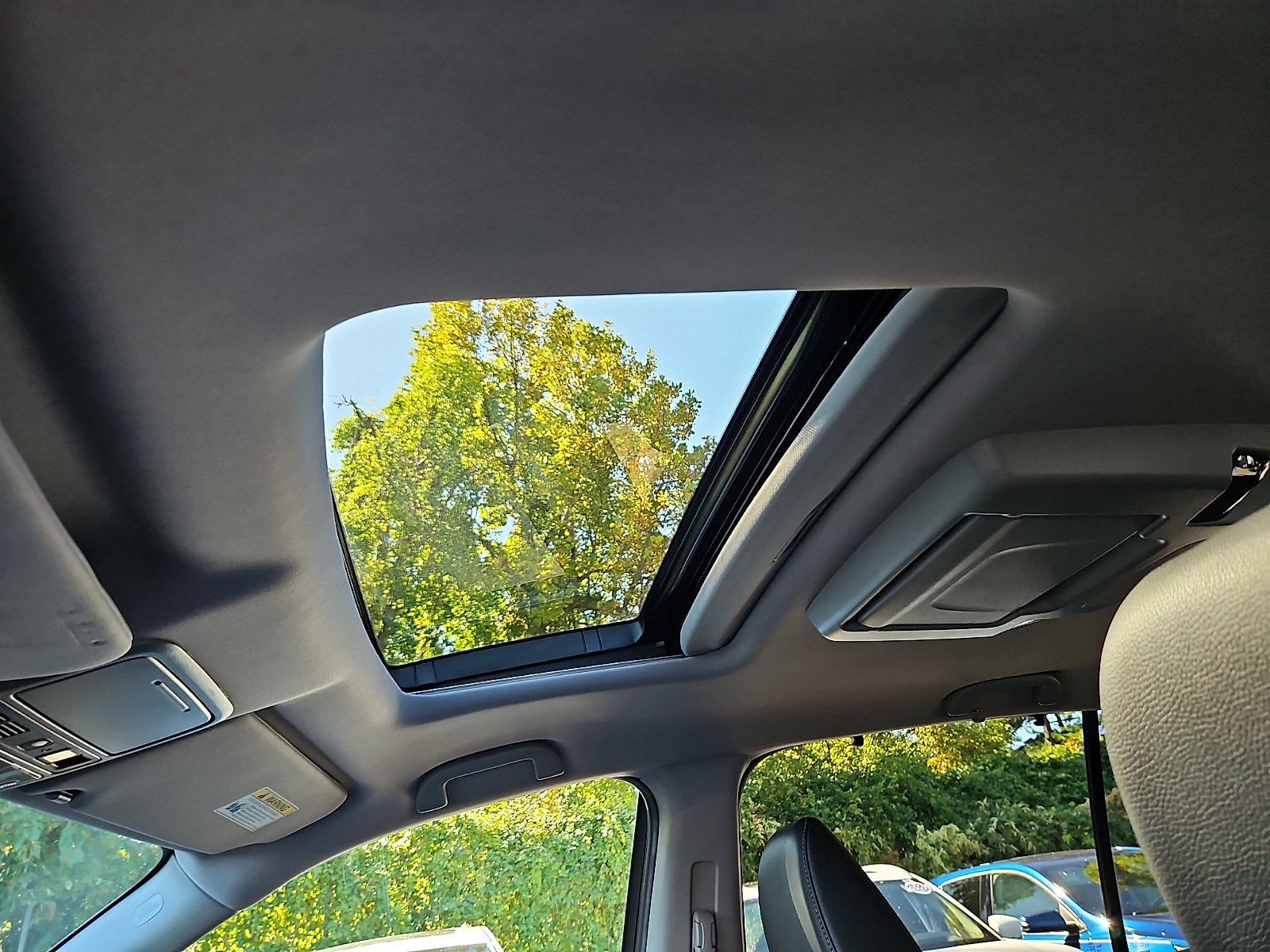 Used 2020 Honda Pilot Touring image 16