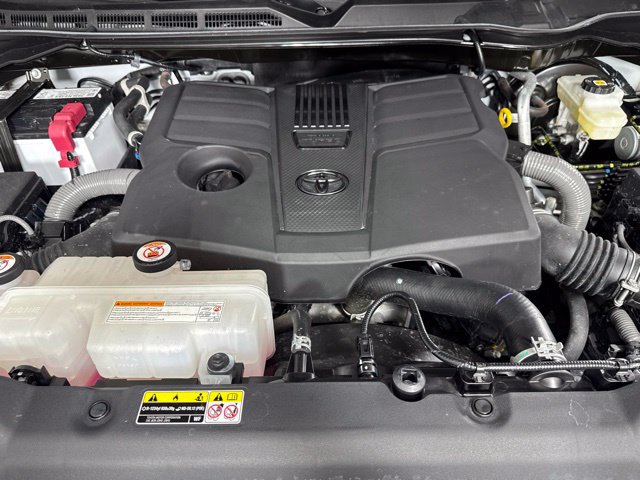 Used 2024 Toyota Tundra Limited w/ TRD Off-Road Package AWD/4WD image 9