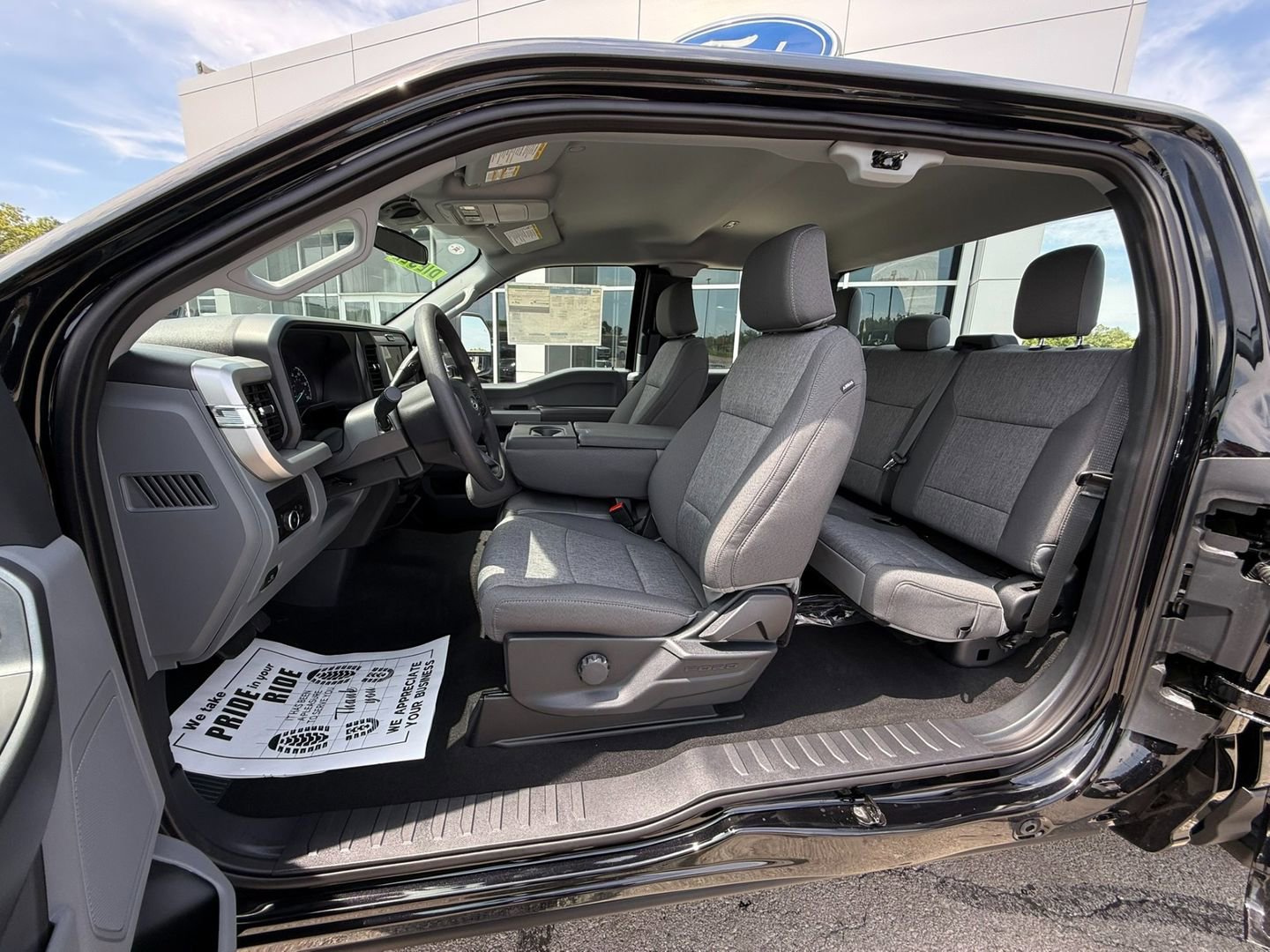 New 2025 Ford F250 XL w/ STX Appearance Package AWD/4WD image 21