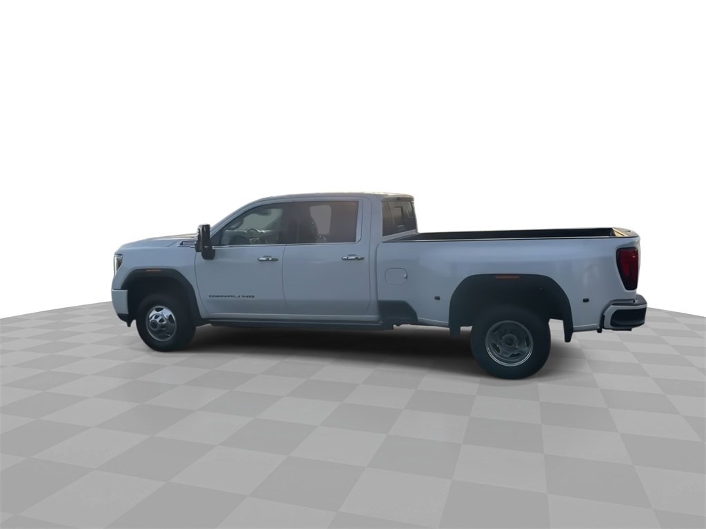 Used 2021 GMC Sierra 3500 Denali w/ Denali Ultimate Package image 5