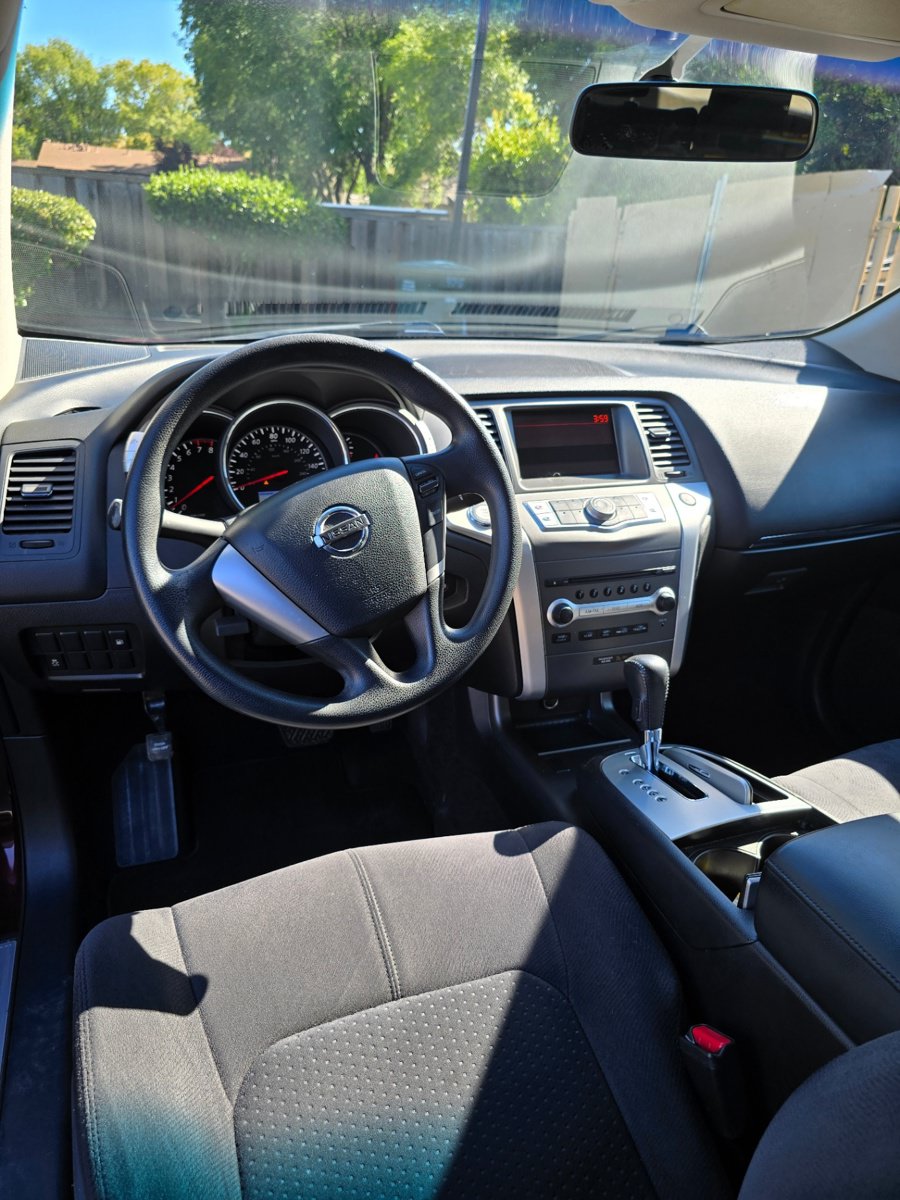 Used 2012 Nissan Murano S FWD image 5