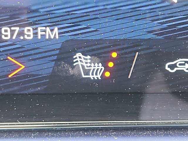 Certified 2025 Chevrolet Equinox EV LT image 23