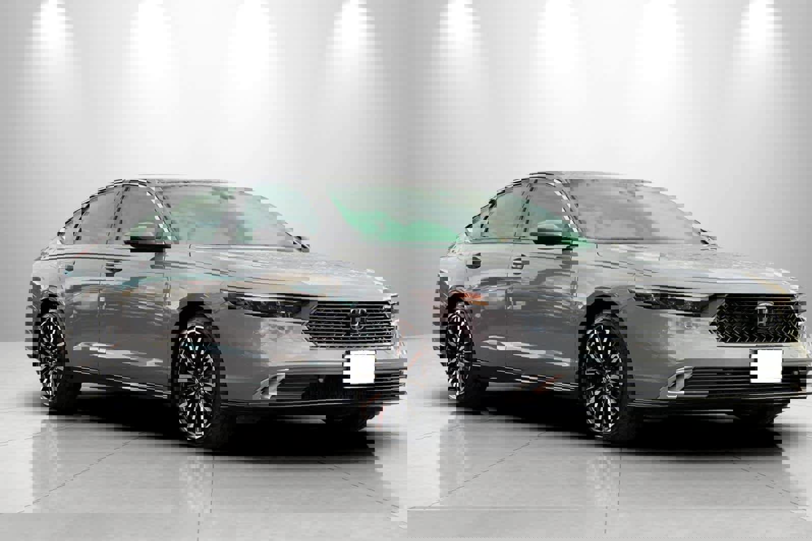 New 2025 Honda Accord Touring image 9